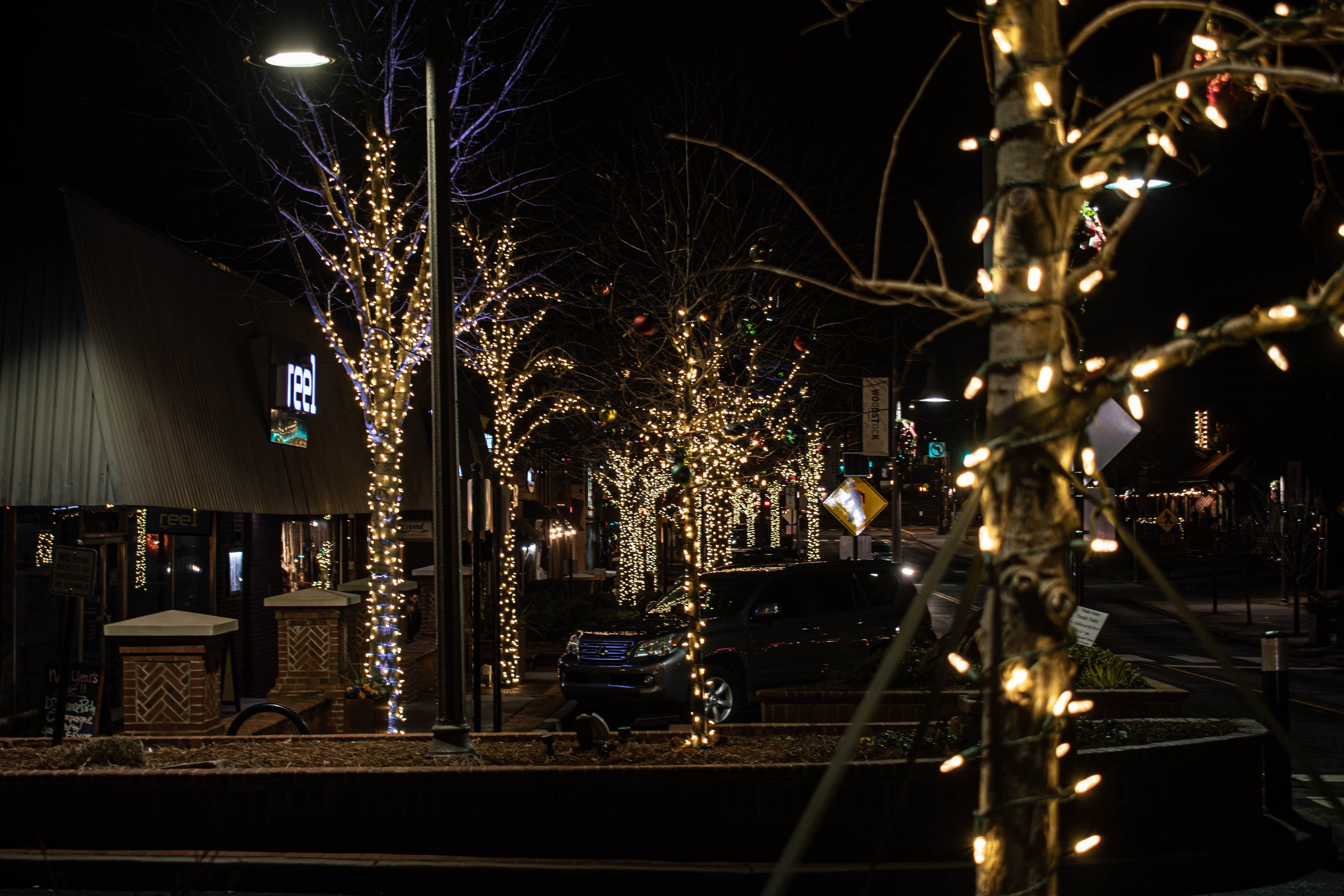 Holiday lighting on a home in Woodstock